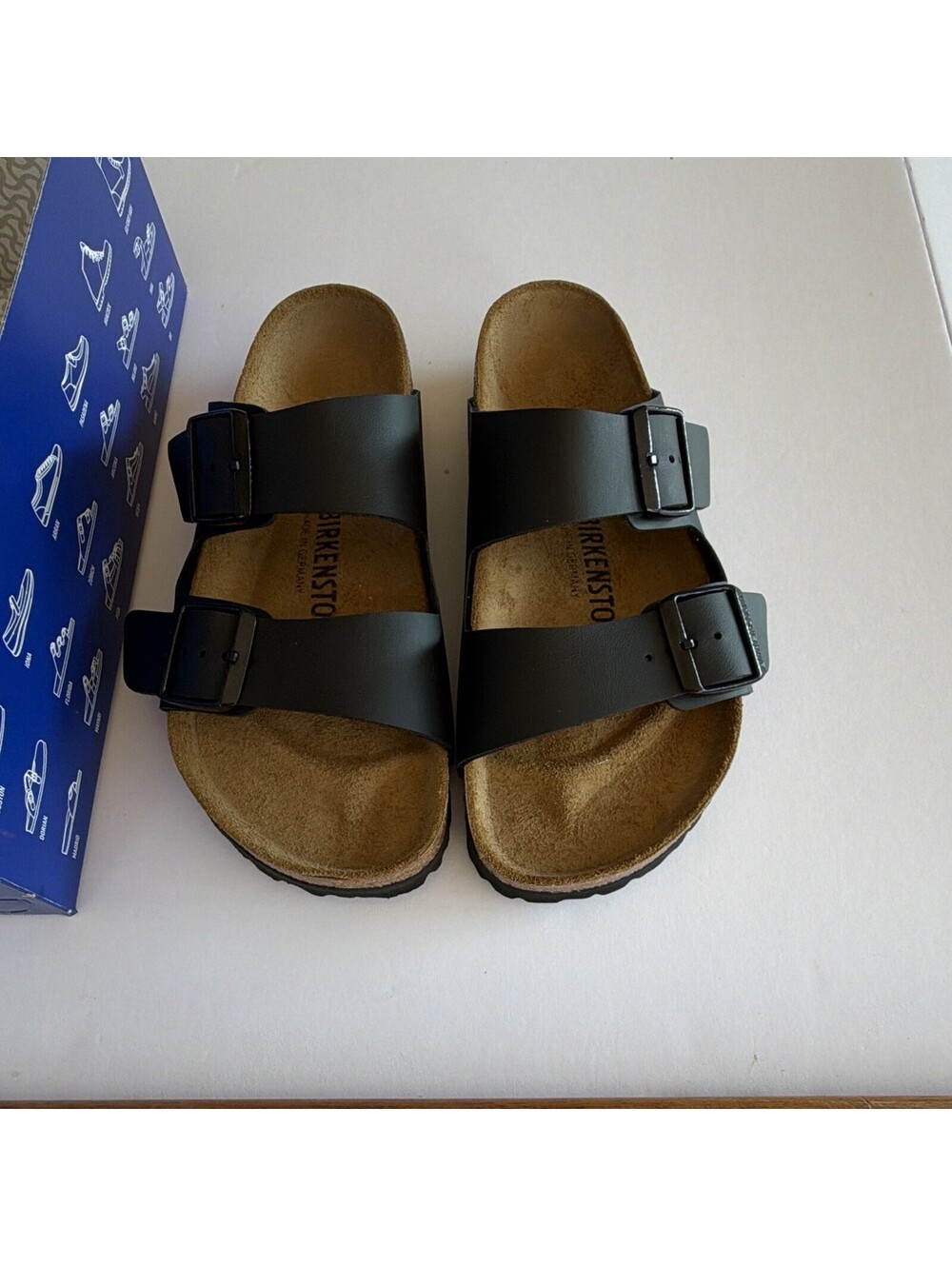 Birkenstock Arizona Black Leather Slide Sandals  EU 38 unisex M-5 W-7